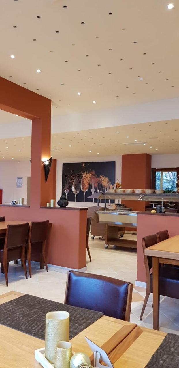 Hotel Imota Neuwied Exterior photo